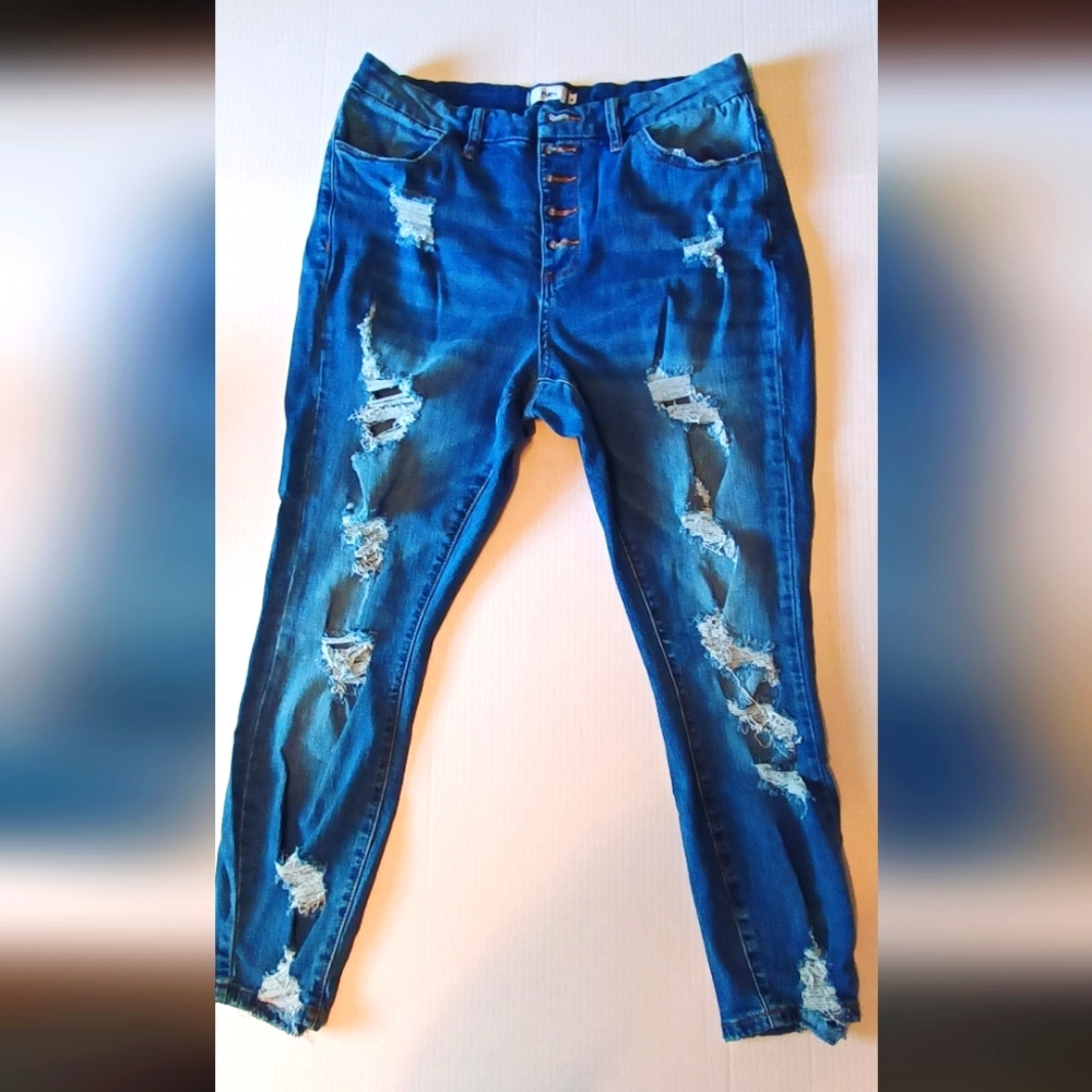 Rue21 Button fly Jeggings size 16